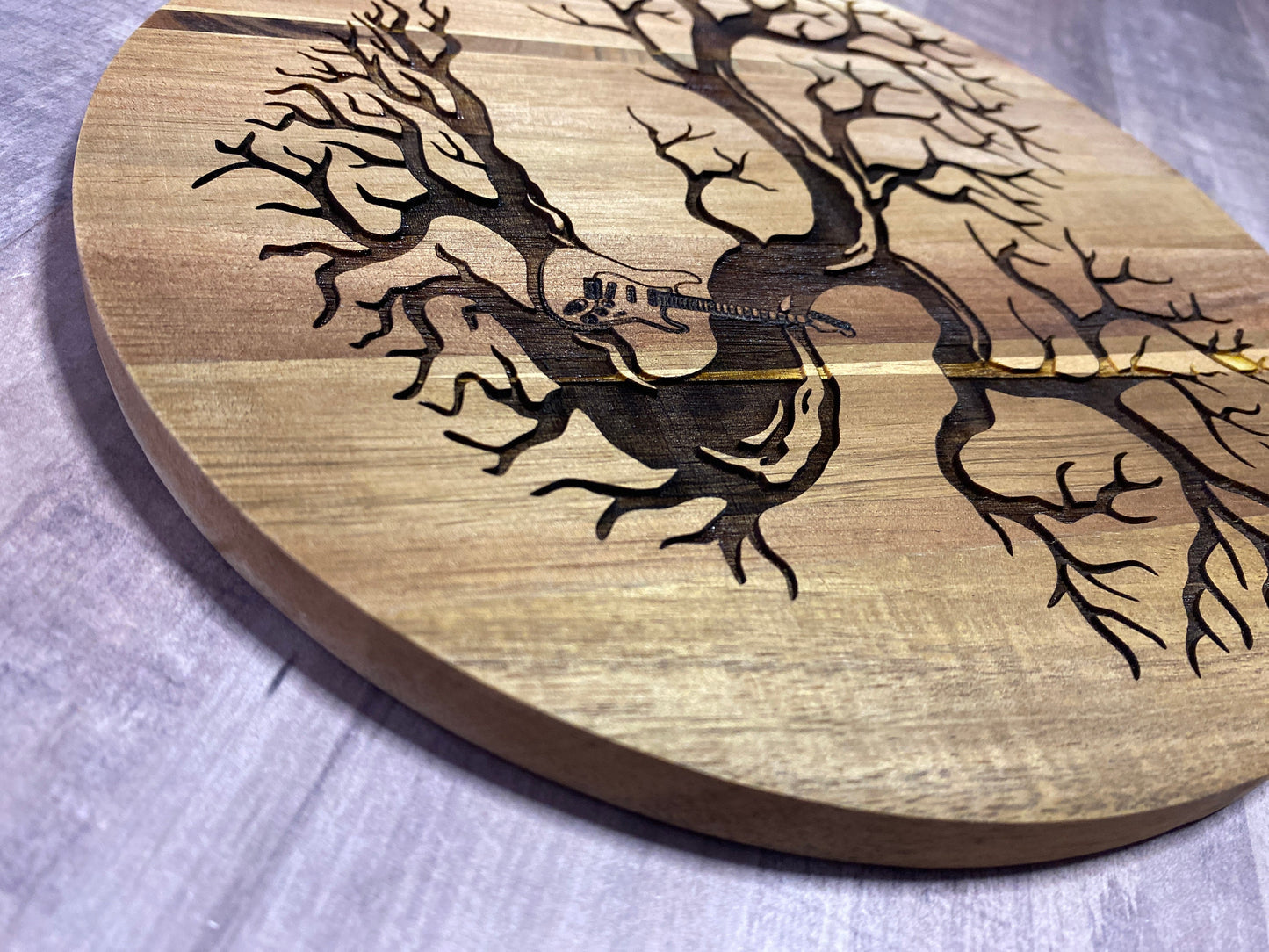 Guitar Heart Tree Trivet, Wooden Guitar Art, Guitar Wall Art, Circle Wood Music Sign, 9" Wood Circle Decor, Electric Guitar Art, Guitar gift